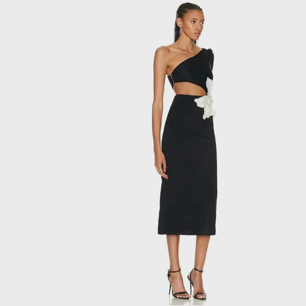 Black ONE SHOULDER MIDI Dress with FLowER ON THE SIDE - Image 3