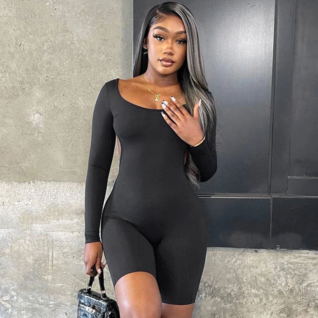 Active Chain Strap Scoop Neck Long Sleeve Backless Romper - Black - Image 2