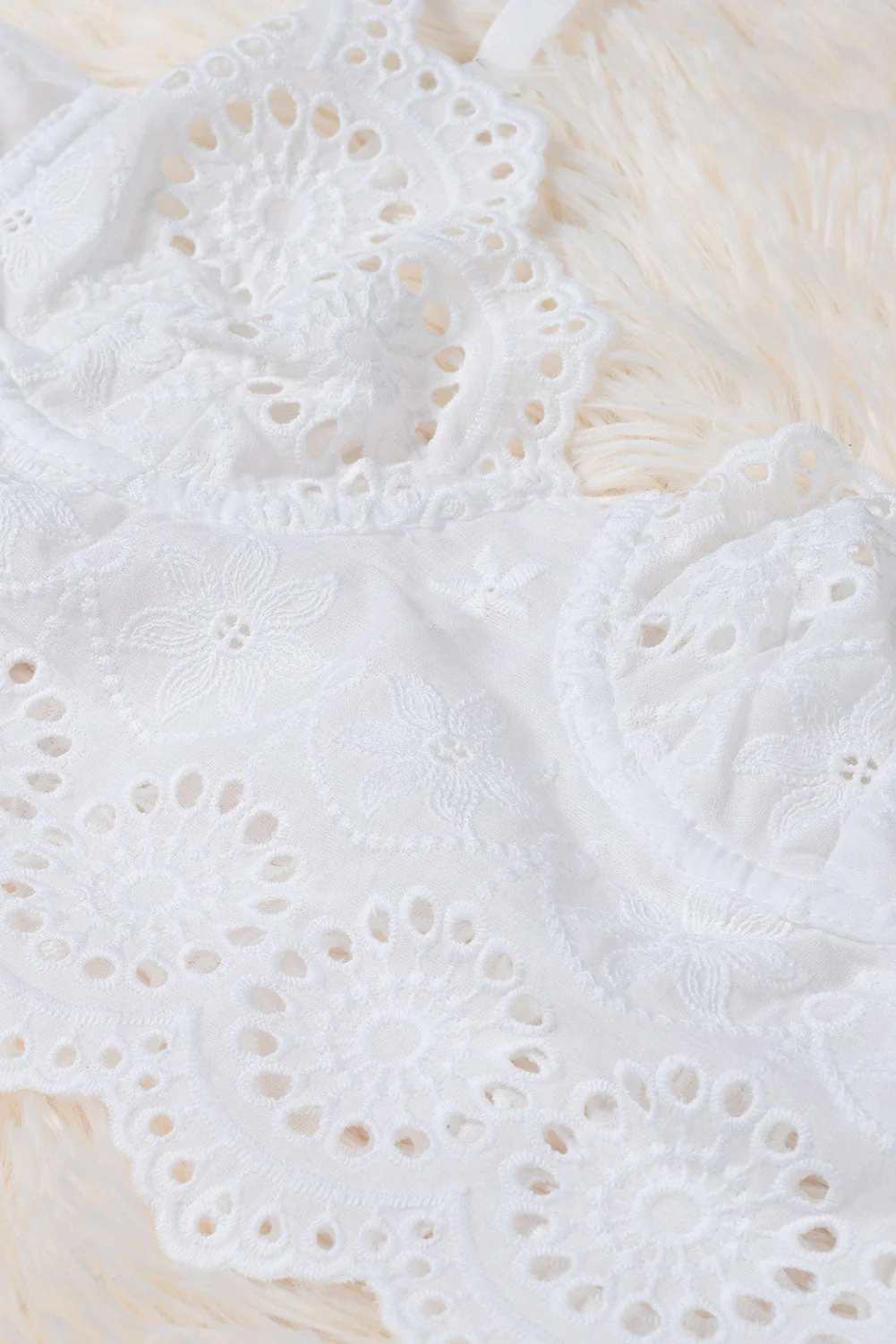 Adjustable Hollow Out Lace Bralette - Image 12