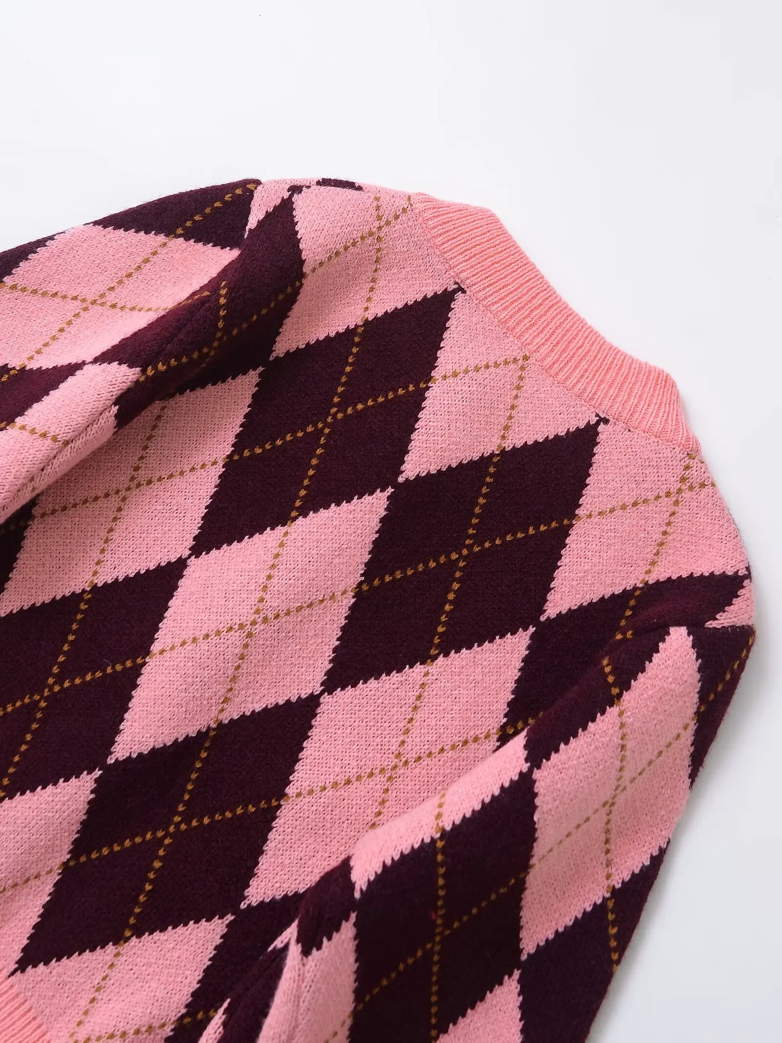 Amelia Cardi - Image 7