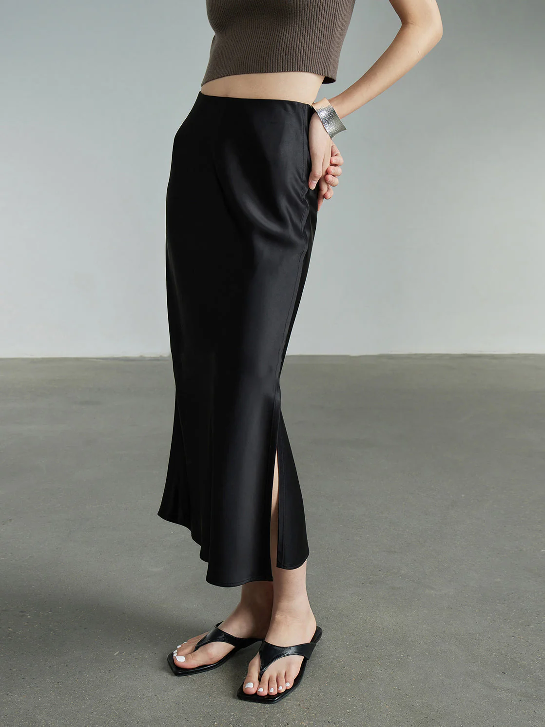 Amelia Midi Skirt - Image 3