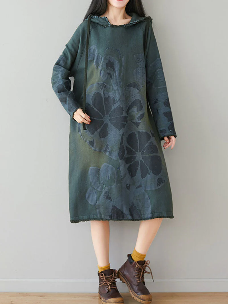 An Old Fellow Hooded Dress - Image 12