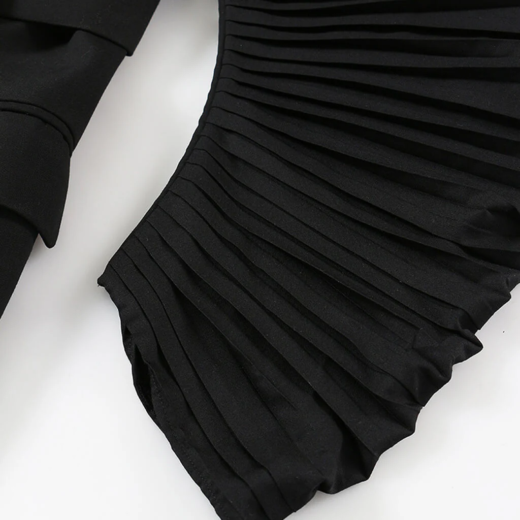 Architectural Pleated Balloon Sleeve V Neck Belted Zip Up Jacket - Image 4