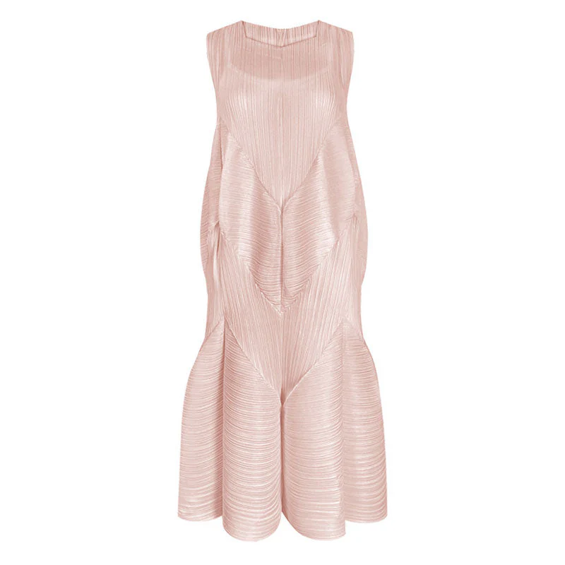 Architectural Pleated Sweetheart Neck A Line Ruffled Hem Sleeveless Midi Dress - Image 3