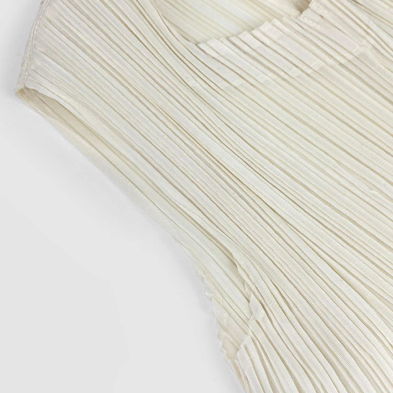 Architectural Pleated Sweetheart Neck A Line Ruffled Hem Sleeveless Midi Dress - Image 5