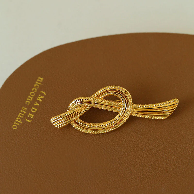 ART NOUVEAU Luxury 18K Gold Plated Sculptural Textured Knot Brooch - Image 3