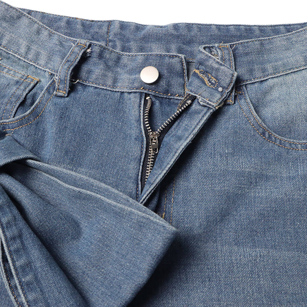 Asymmetrical Bowknot Whisker Detail High Waist Straight Leg Jeans - Image 4