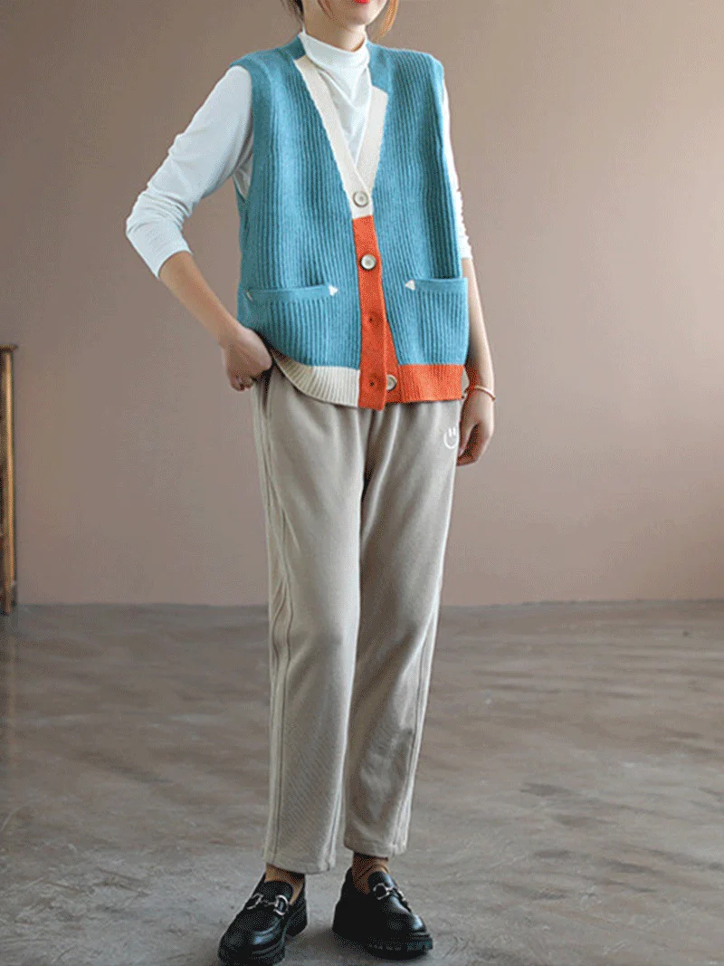 Blue Moon V-neck Knitted Vest Waistcoat Cardigan Sweater - Image 9