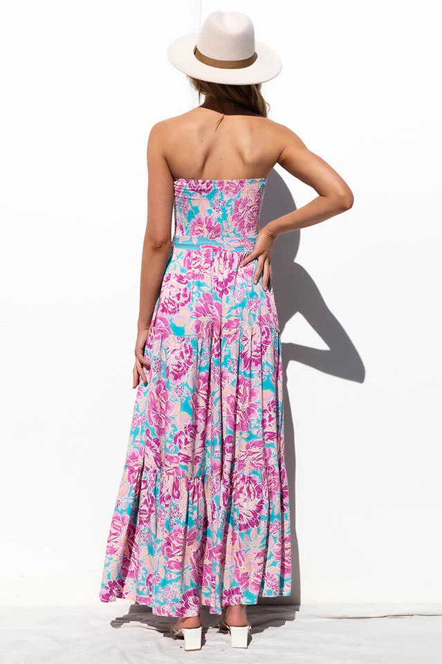 Bohemian Sleeveless Floral Dress - Image 9