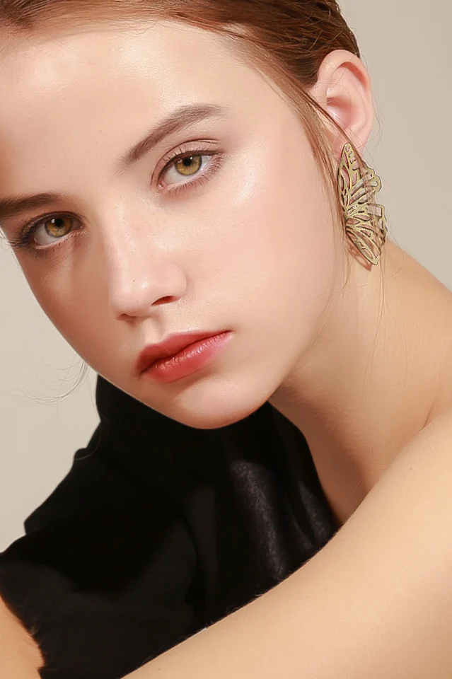 Butterfly Wings Earrings - Image 4