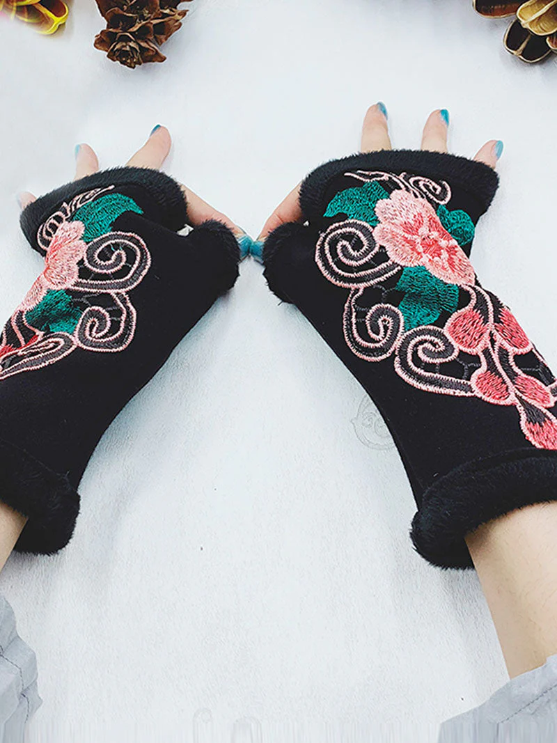 By your sIde Glove - Image 6
