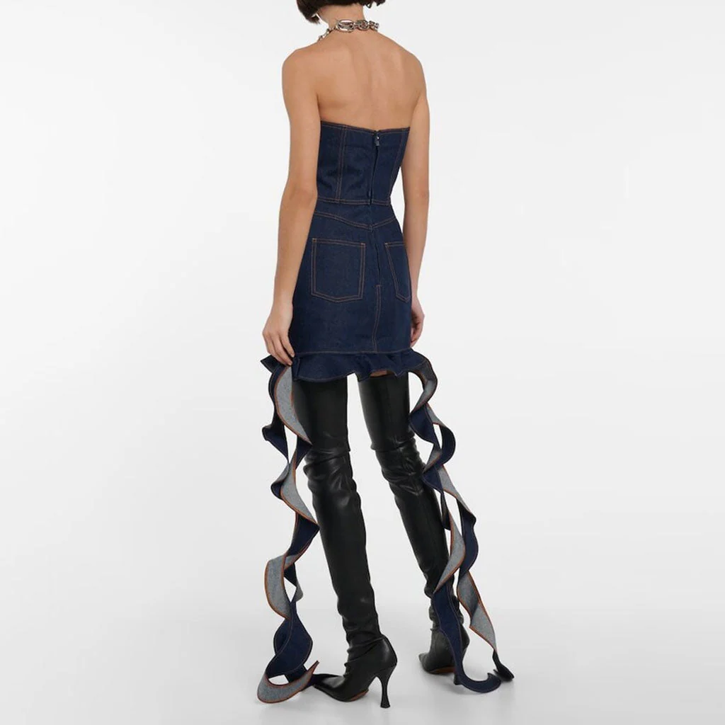 Cascading Ruffle Hem Stitched Sweetheart Bandeau Bodycon Mini Denim Dress - Image 2