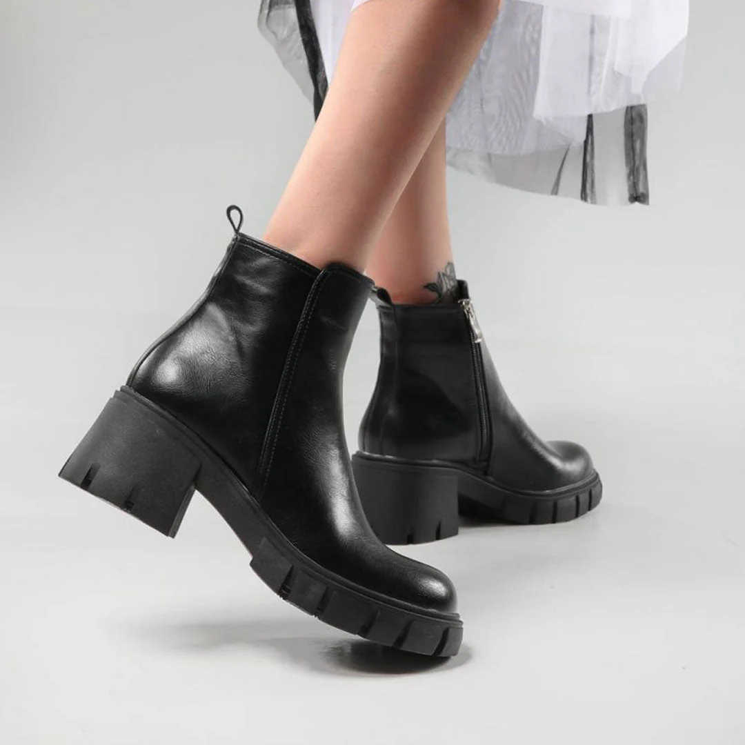 Chelsea Style Faux Leather Lug Sole Block Heel Ankle Boots - Black - Image 3