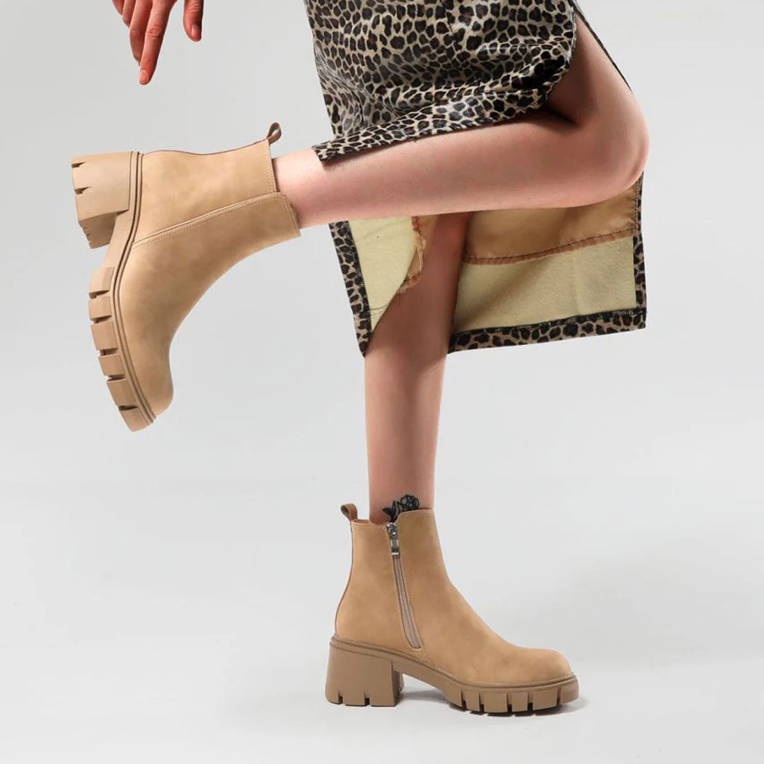 Chelsea Style Faux Leather Lug Sole Block Heel Ankle Boots - Khaki - Image 2