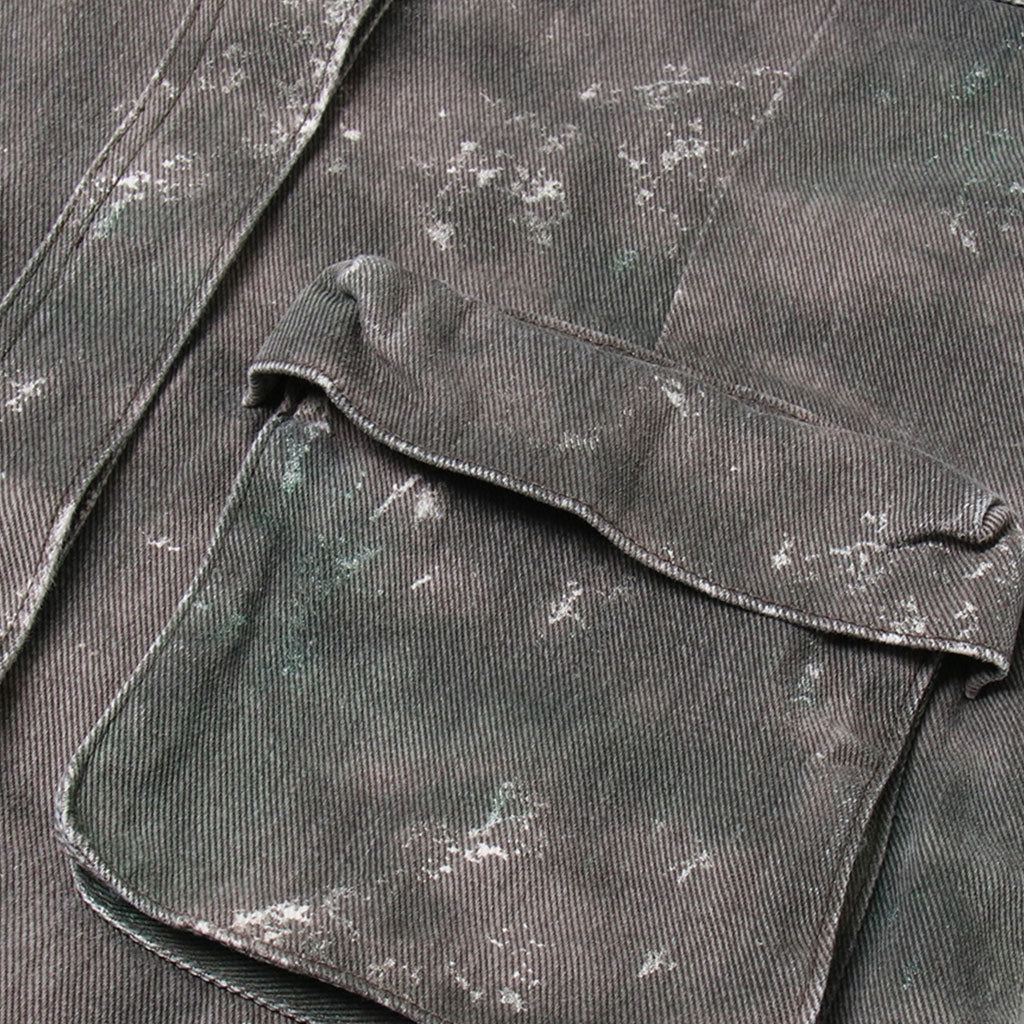 Chic Acid Wash Multiple Cargo Pocket Collared Button Up Denim Jacket - Image 3