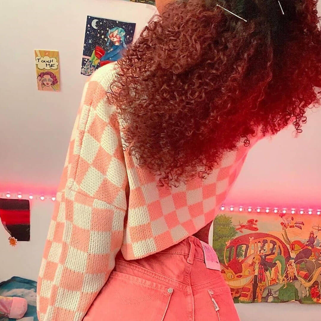 Chic Checkered Pattern Long Sleeve Pullover Cropped Sweater - Pink - Image 4