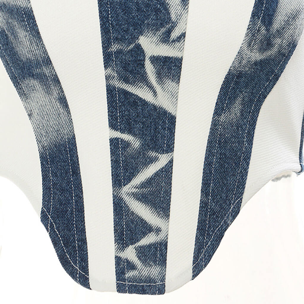 Chic Color Block Patchwork Square Neck Curved Hem Washed Denim Crop Top - Image 4