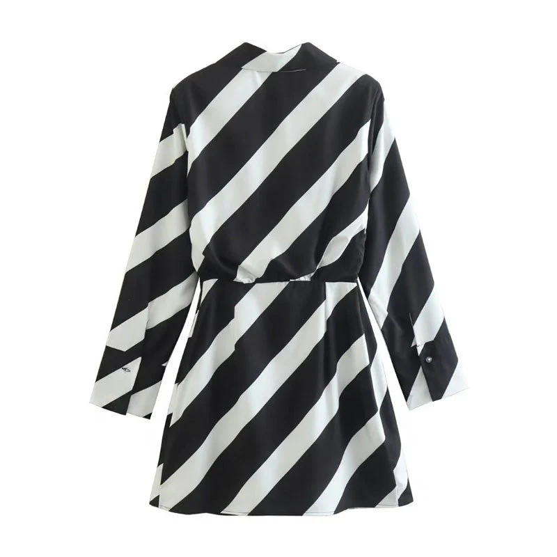 Chic Diagonal Stripe Print Shoulder Pad Deep V Collared Wrap Mini Dress - Black - Image 4