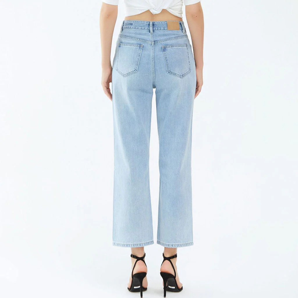 Chic Mid Waist Ankle Length Faded Wide Leg Jeans - Light Blue - Image 5