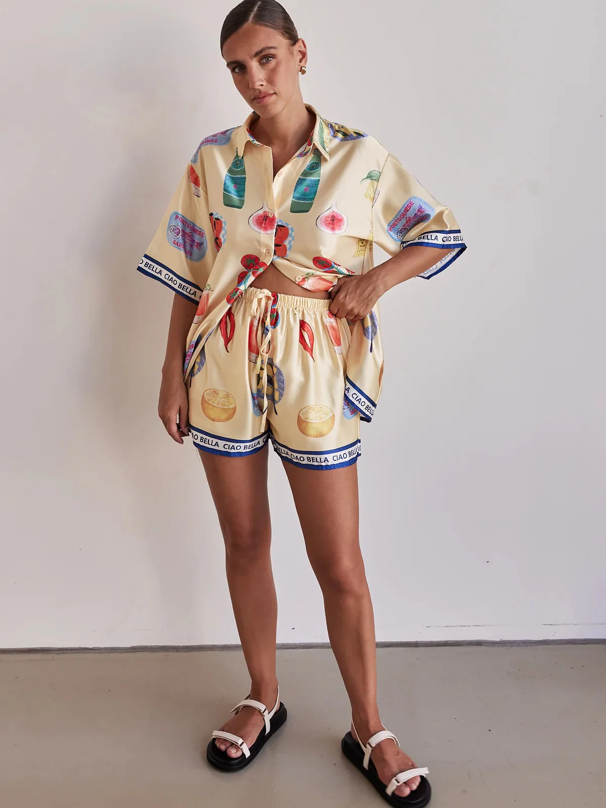 Chill Life Print Shorts Set - Image 5