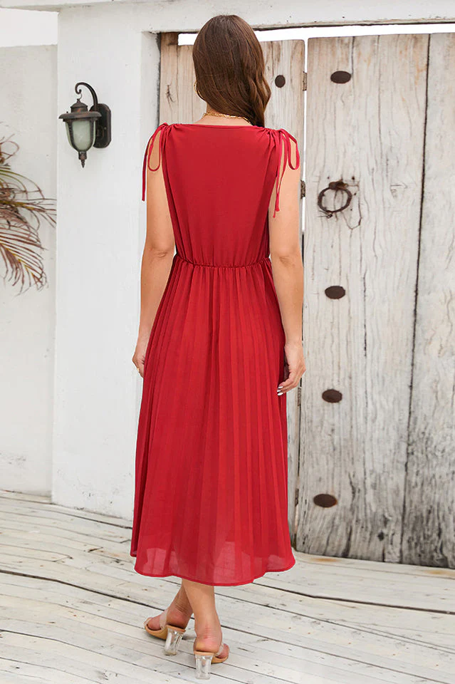 Cinched-Waist Pleated Midi Dress - Image 15