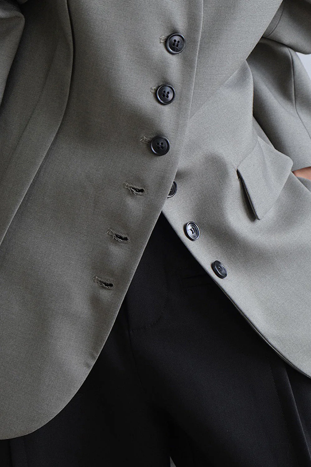 Classic Blazer with No Collar - Grey - Image 3