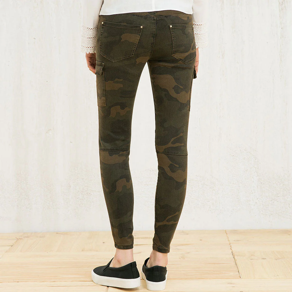 Classic Camo Print Patch Pocket Mid Waist Skinny Jeans - Green - Image 2
