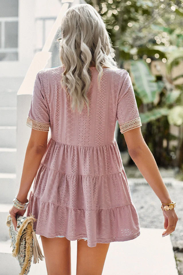 Contrast Short Sleeve Tiered Blouse - Image 11