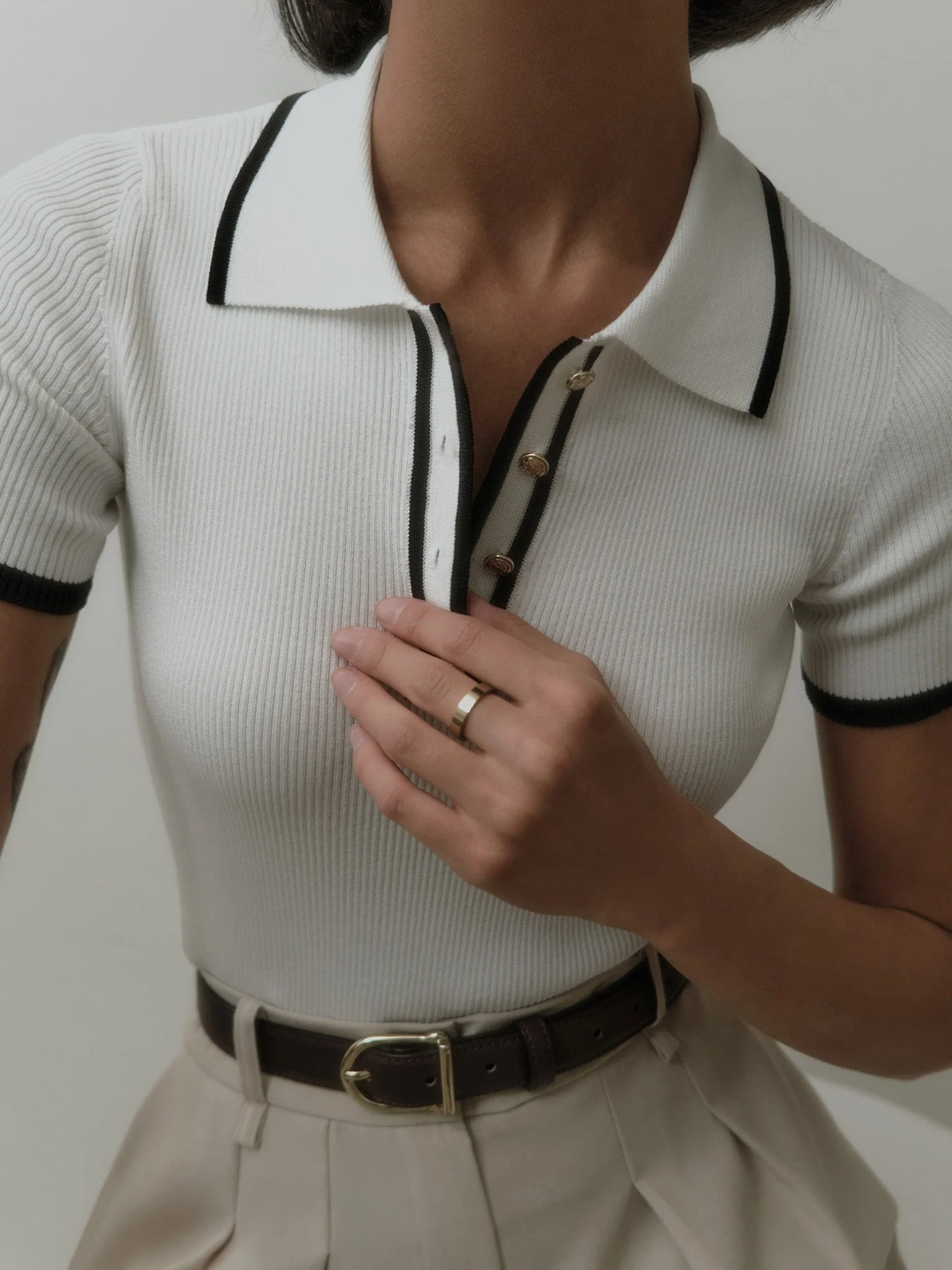 Contrast Trim Metal Button Knit Top - Image 3