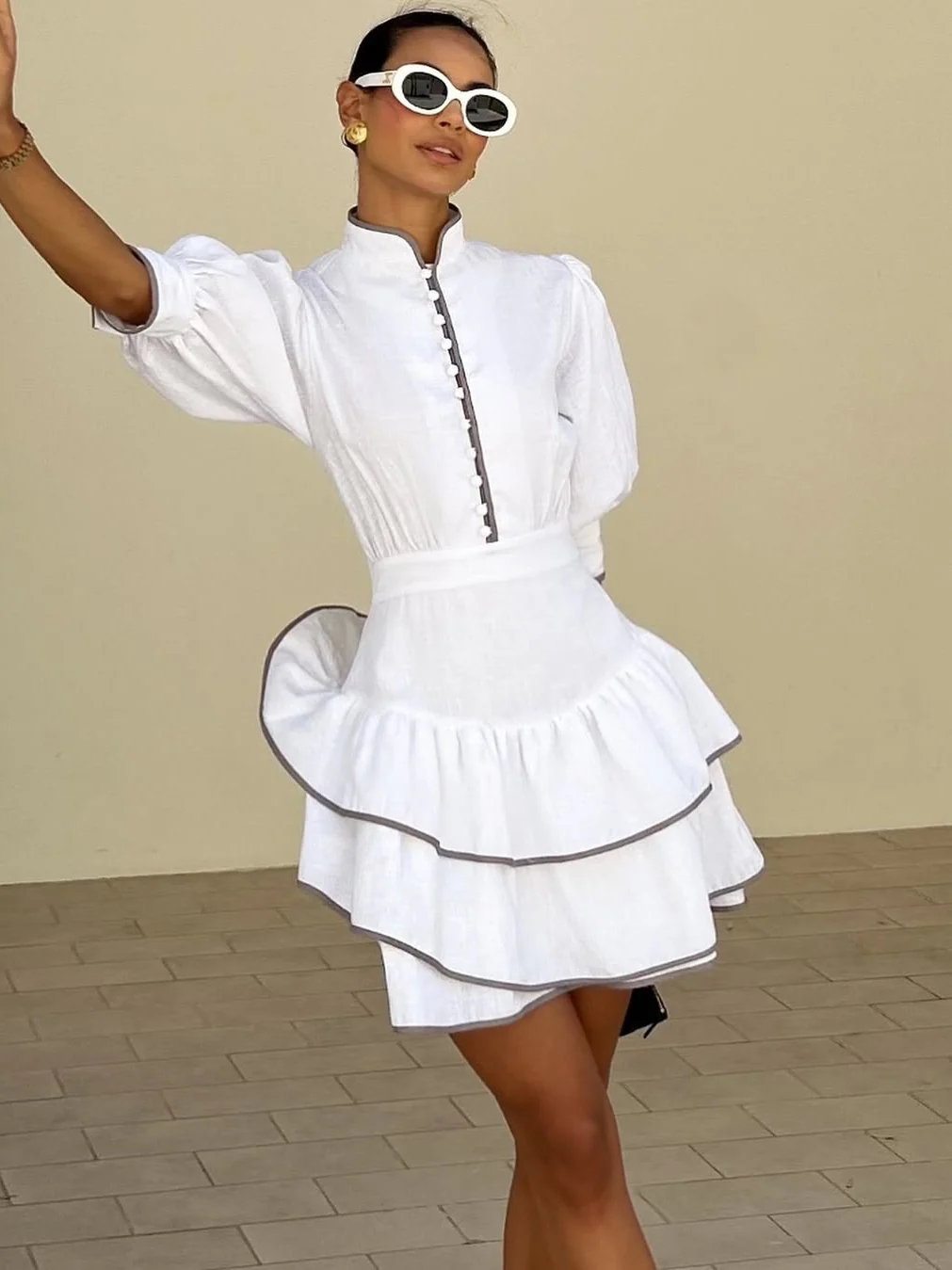 Contrasting color bubble sleeve shirt dress - Image 3