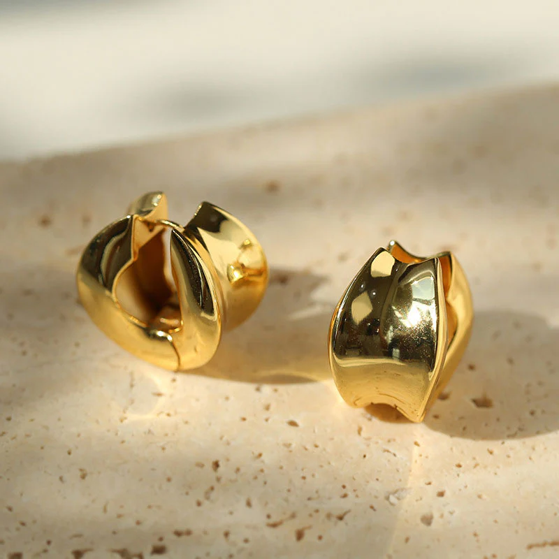 Cool Statement Metal Finish Polished Hinge Chunky Concave Hoop Earrings - Image 5