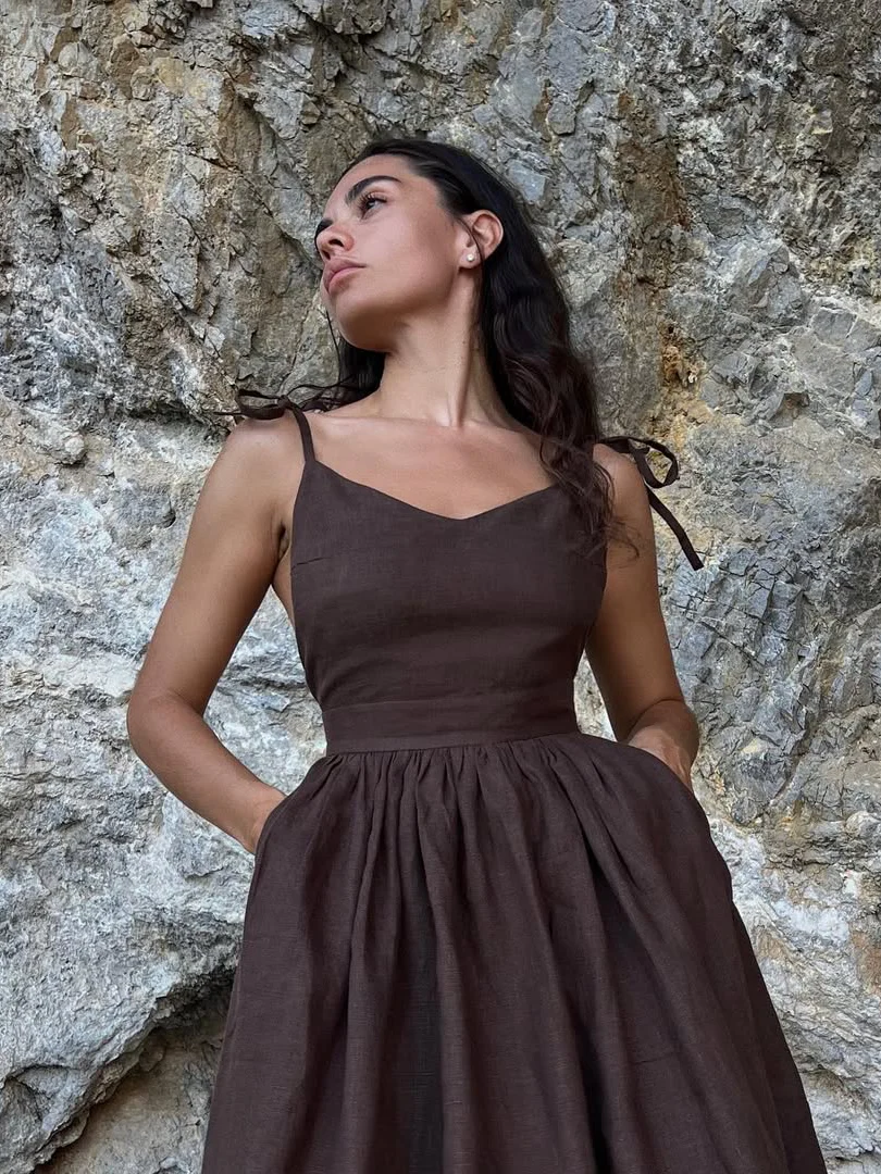 Cotton & Linen Backless Long Dress - Image 2