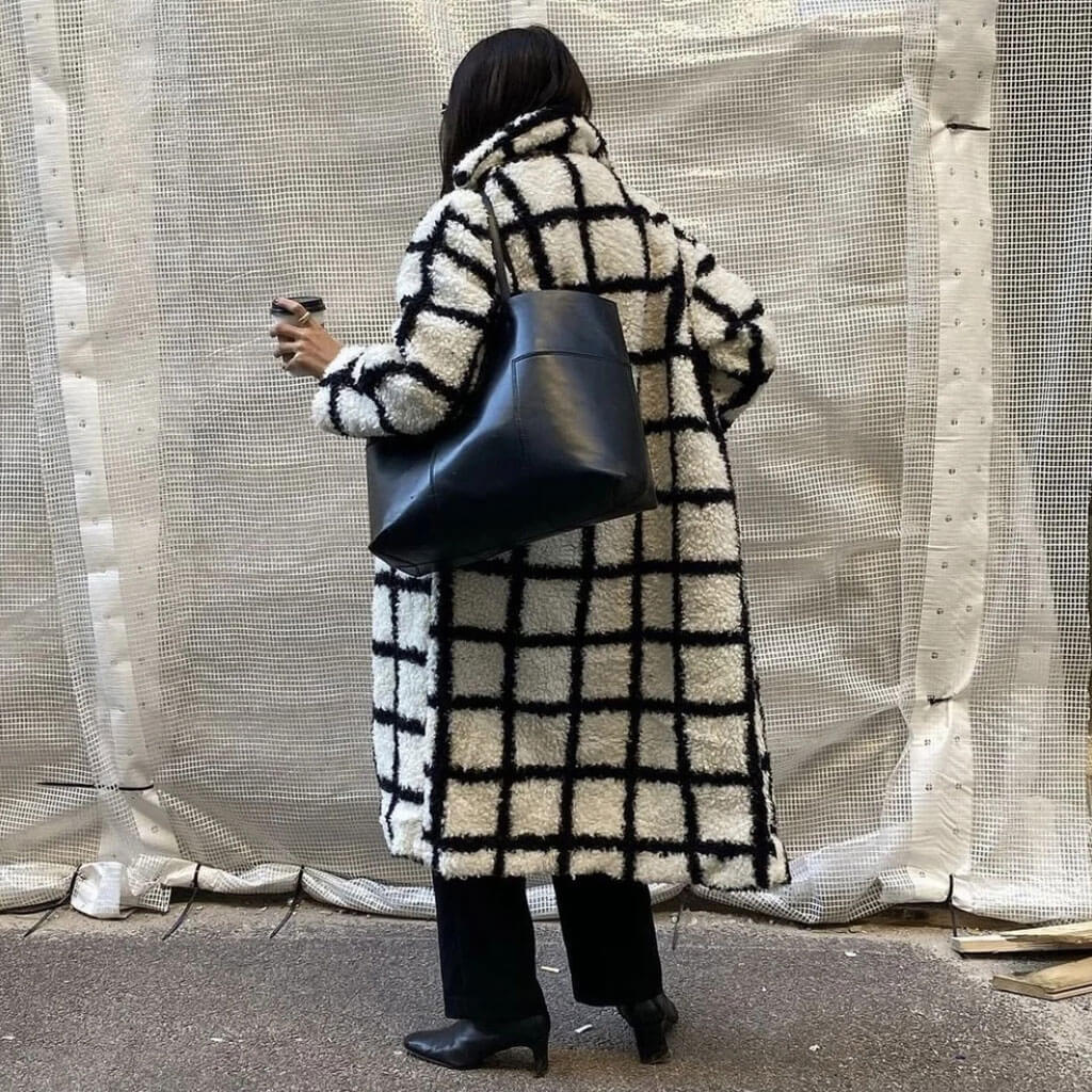 Cozy Lapel Collar Single Breasted Checkered Pattern Sherpa Teddy Coat - Black - Image 4