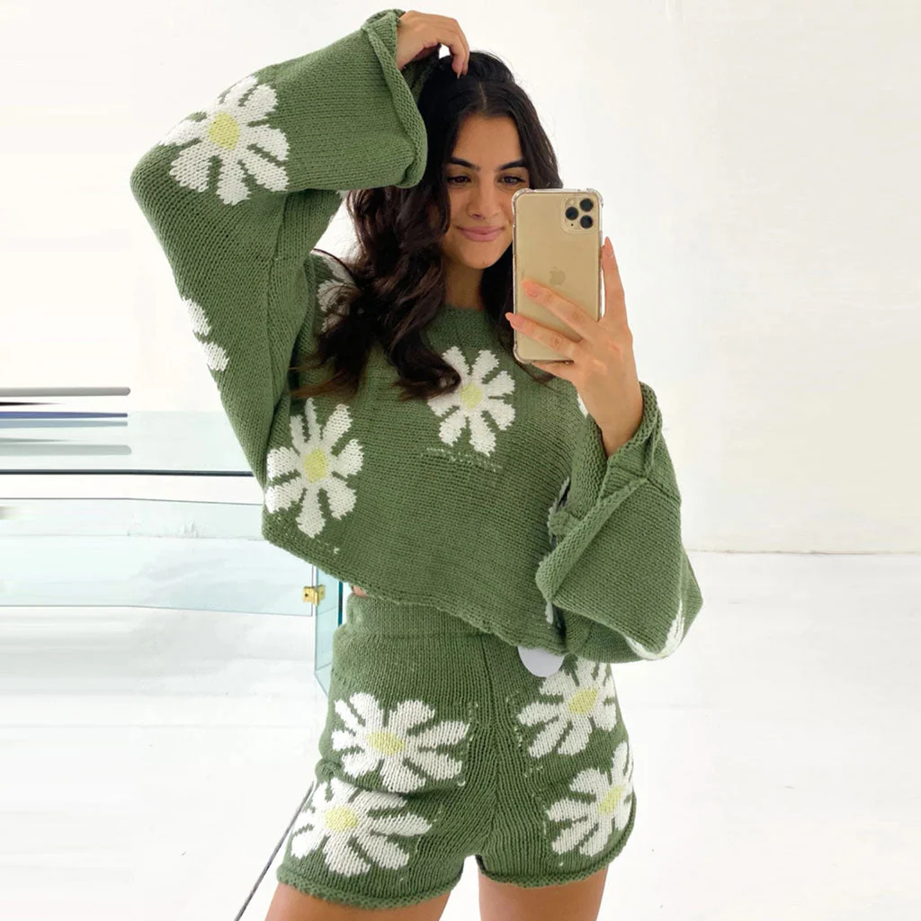 Cute Floral Print Pullover Knit Shorts Matching Set - Green - Image 2