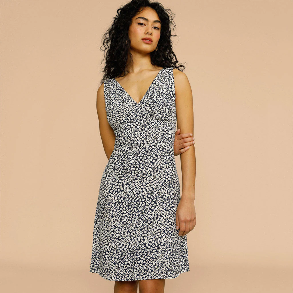 Ditsy Floral V Neck Sleeveless French Midi SunDress - Navy Blue - Image 2