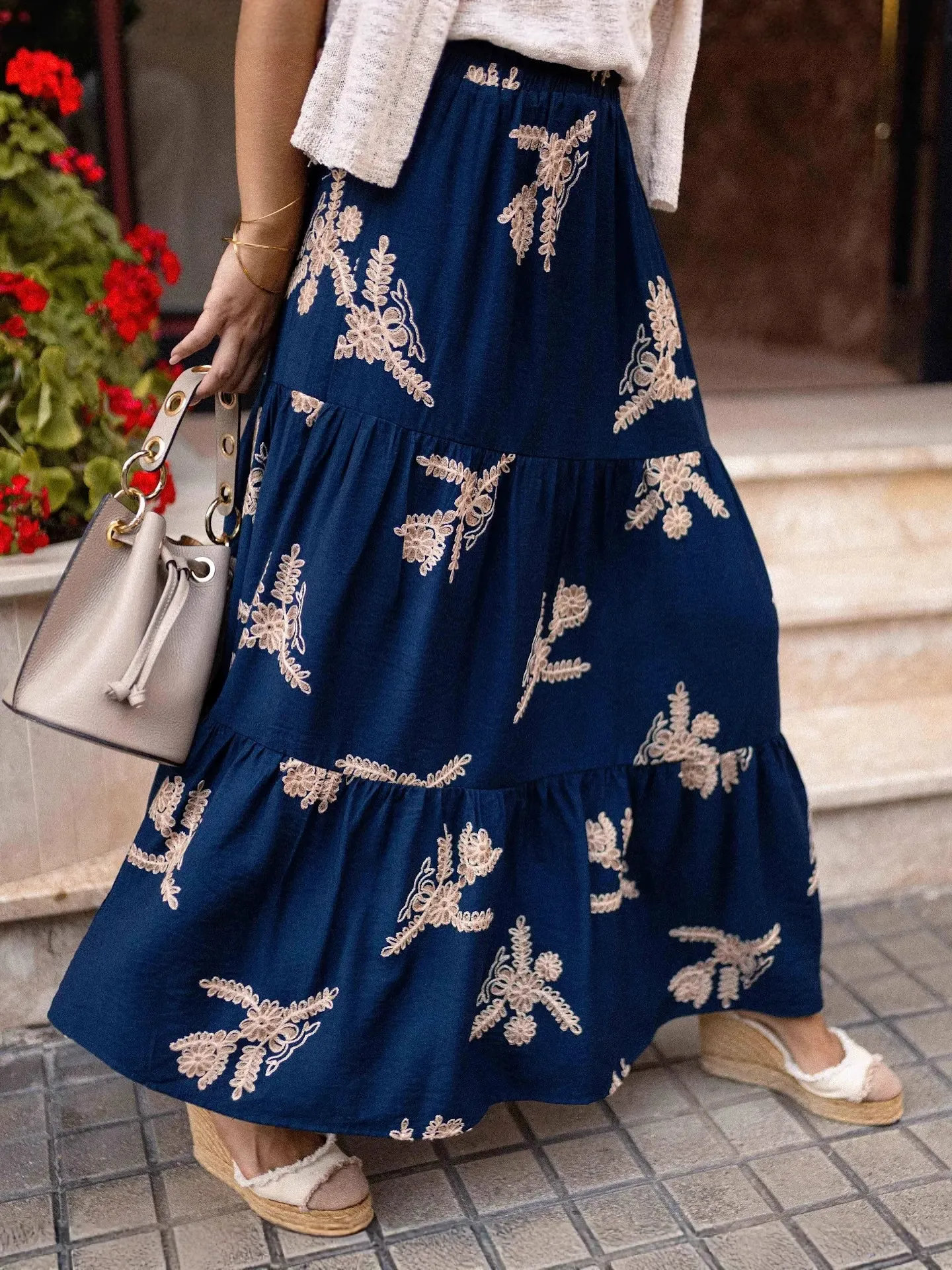 Elastic Waist Printed Full Skirt - Image 2