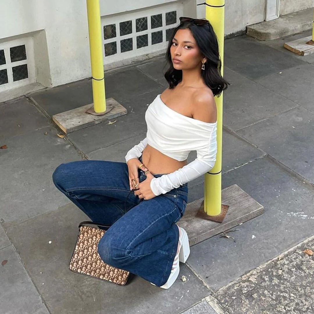 Elegant Foldover Ruched Detail Long Sleeve Off Shoulder Crop Top - White - Image 2