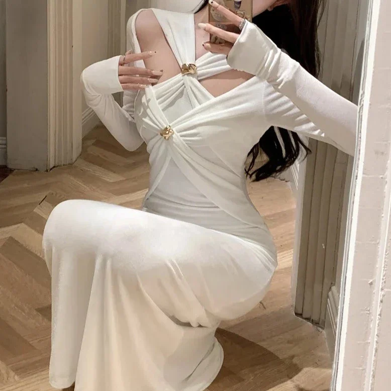 WHITE Long SLEEE MAXI Dress - Image 9