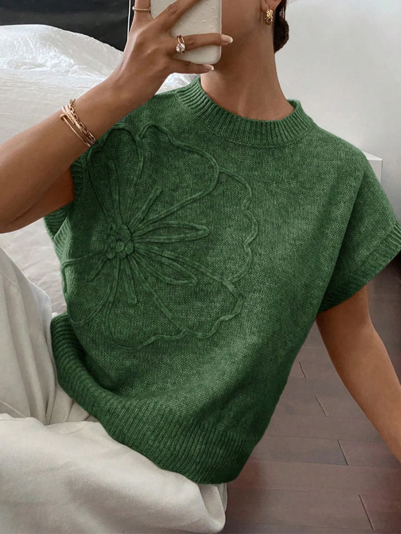 Embroidered knit vest - Image 4