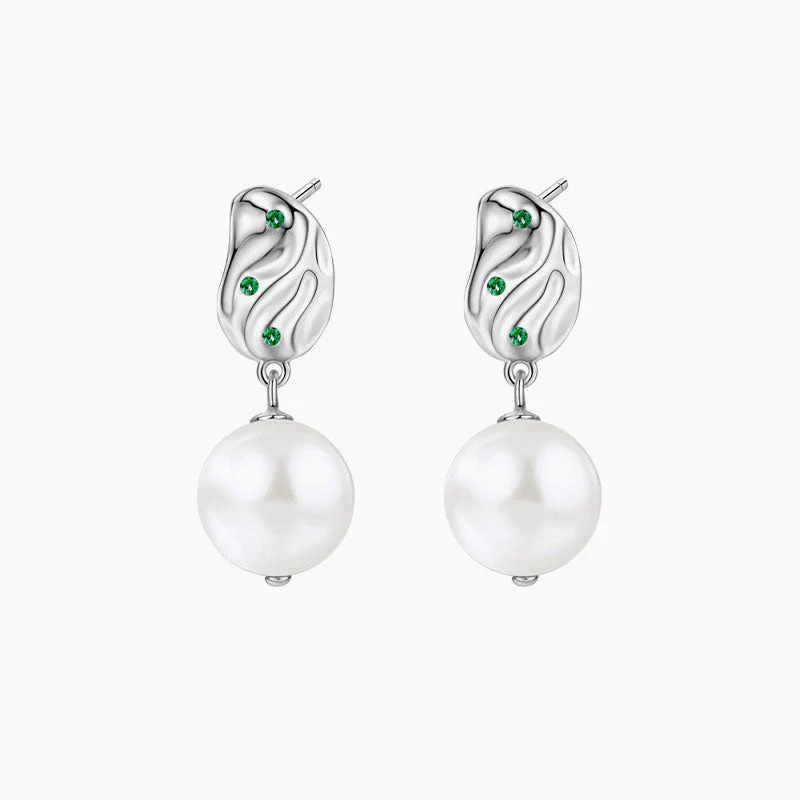 Emerald Cubic Zirconia Hammered Block Baroque Pearl Drop Earrings - Image 2