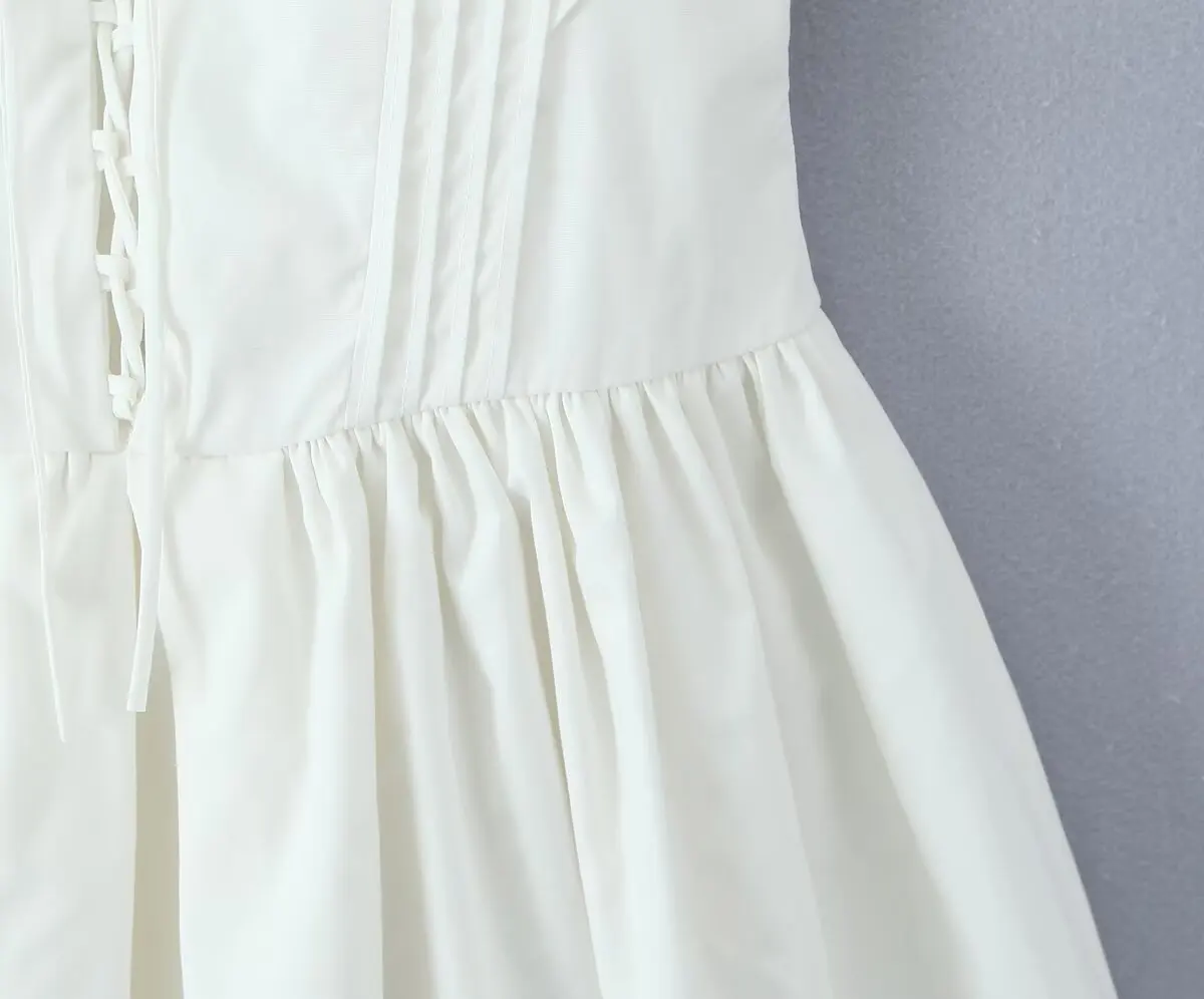 Evie Dress - Image 4