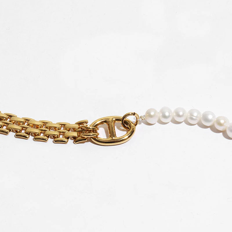 Eye-Catching Chunky Strand Pearl Beaded Bracelet - Gold - Image 3