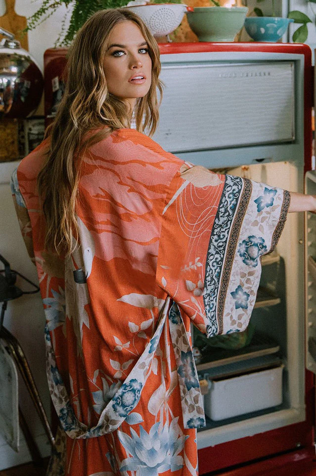Floral Crane Print Kimono With Belt - Image 4