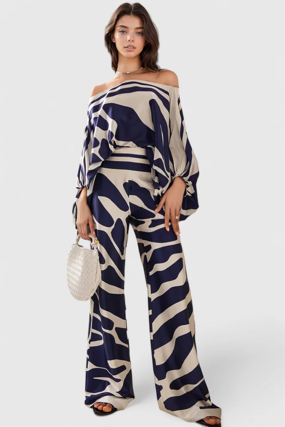 FLowy 2-Piece Set in Pattern - Blue - Image 2
