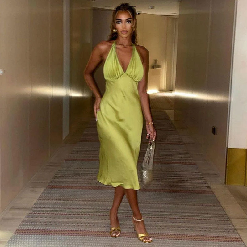 Glossy Backless Pleated Halter V Neck Cocktail Midi Dress - Green - Image 2