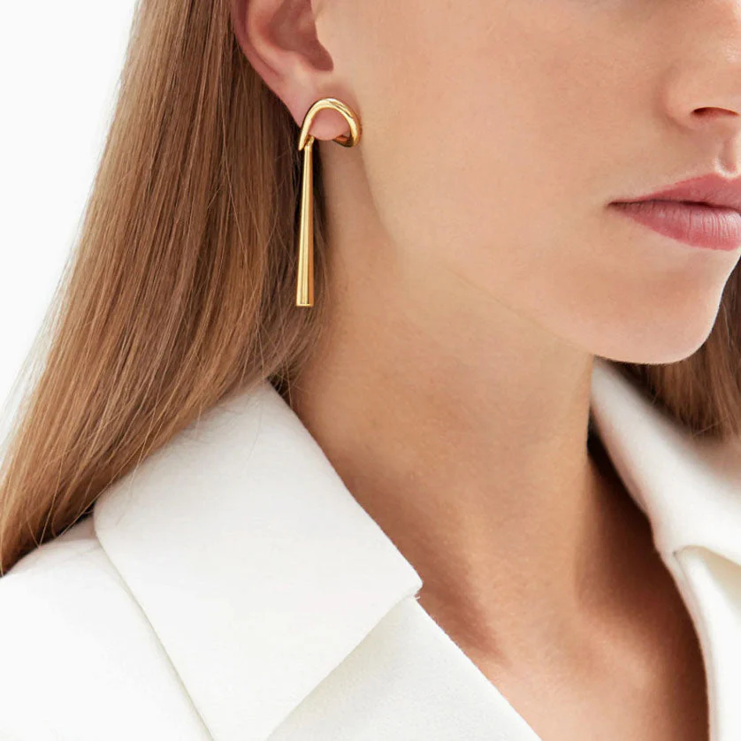Elegant Gold-Plated Alpha Style Pendant Earrings - Gold - Image 2