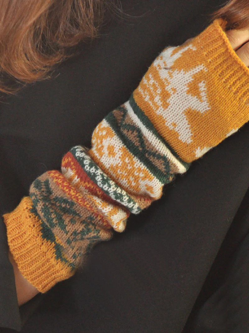 Good Time Flies Glove - Image 4