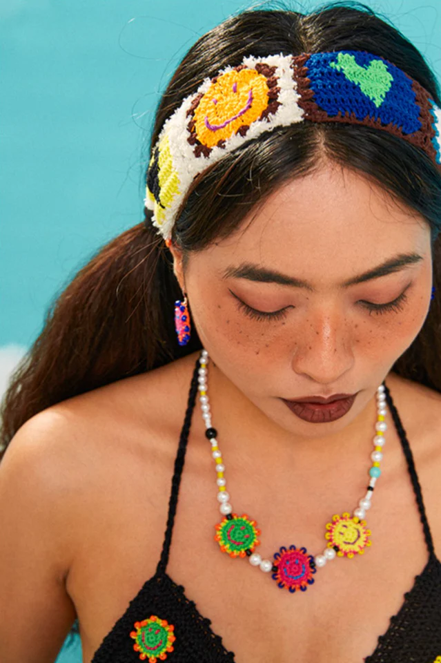 Handmade Smile Pattern Knit Headband - Image 3