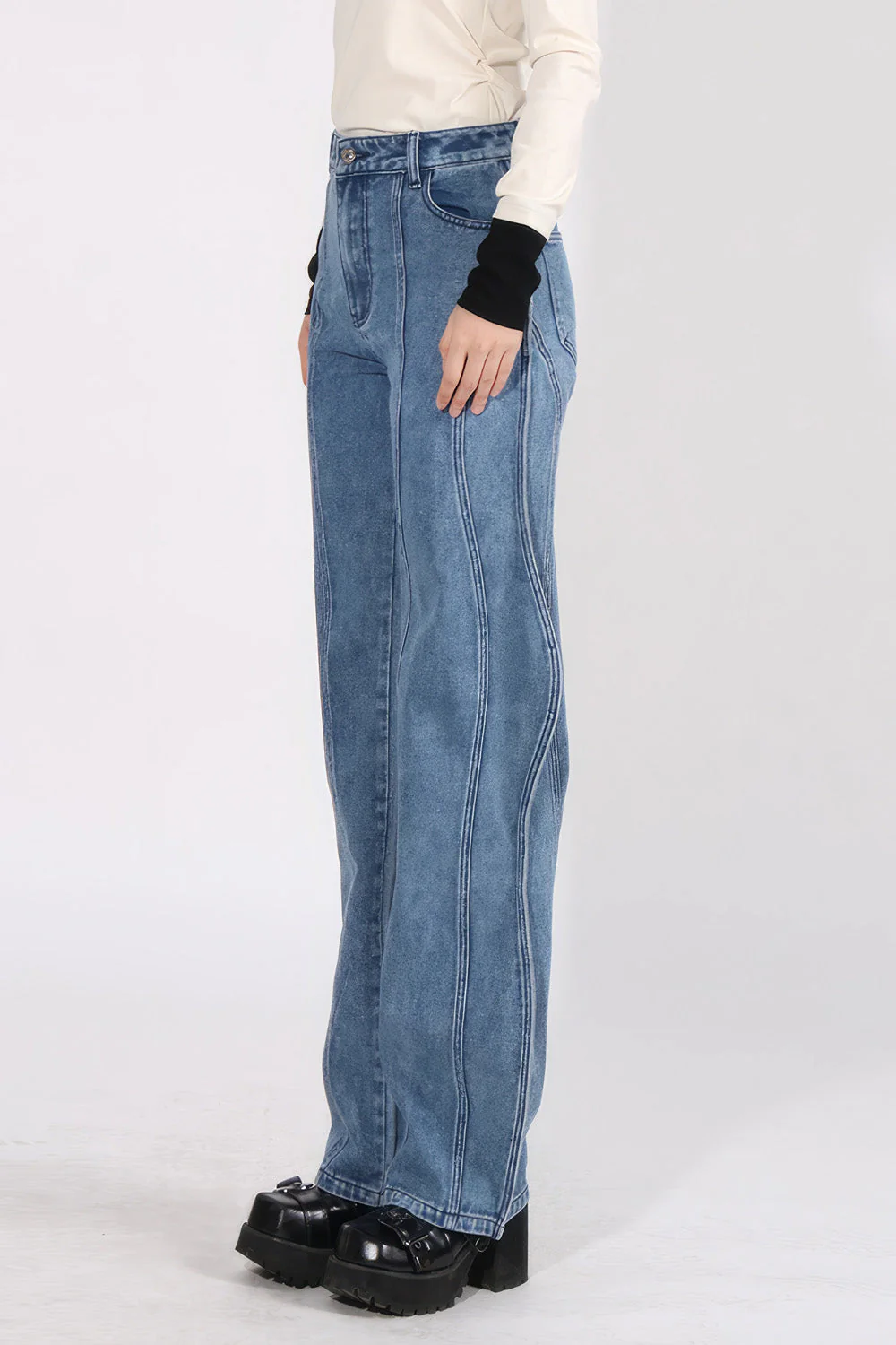 High Waisted Wavy Jeans - Blue - Image 2