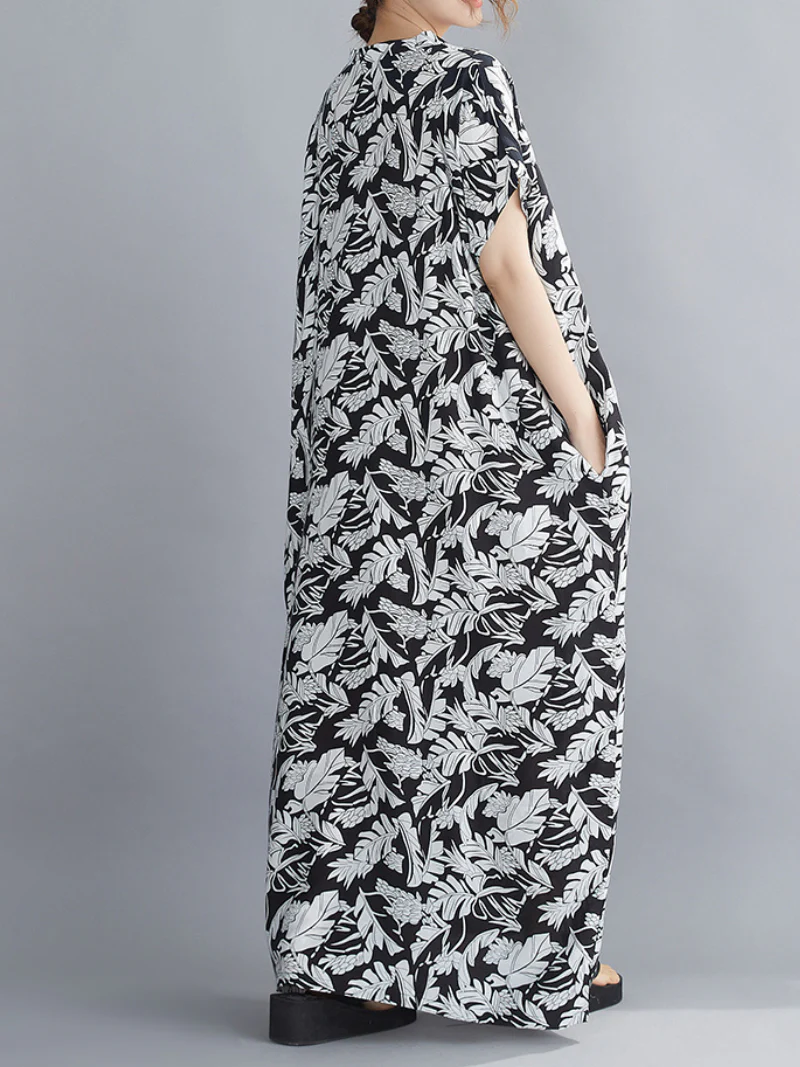 Holding My Hand V-neck Short Sleeves Kaftan Dress - Image 4